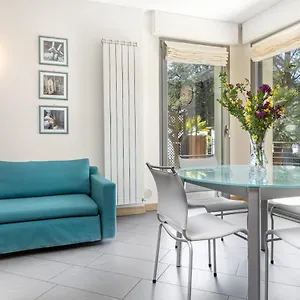 appartamenti-la-vela.hotelitalianriviera.com/